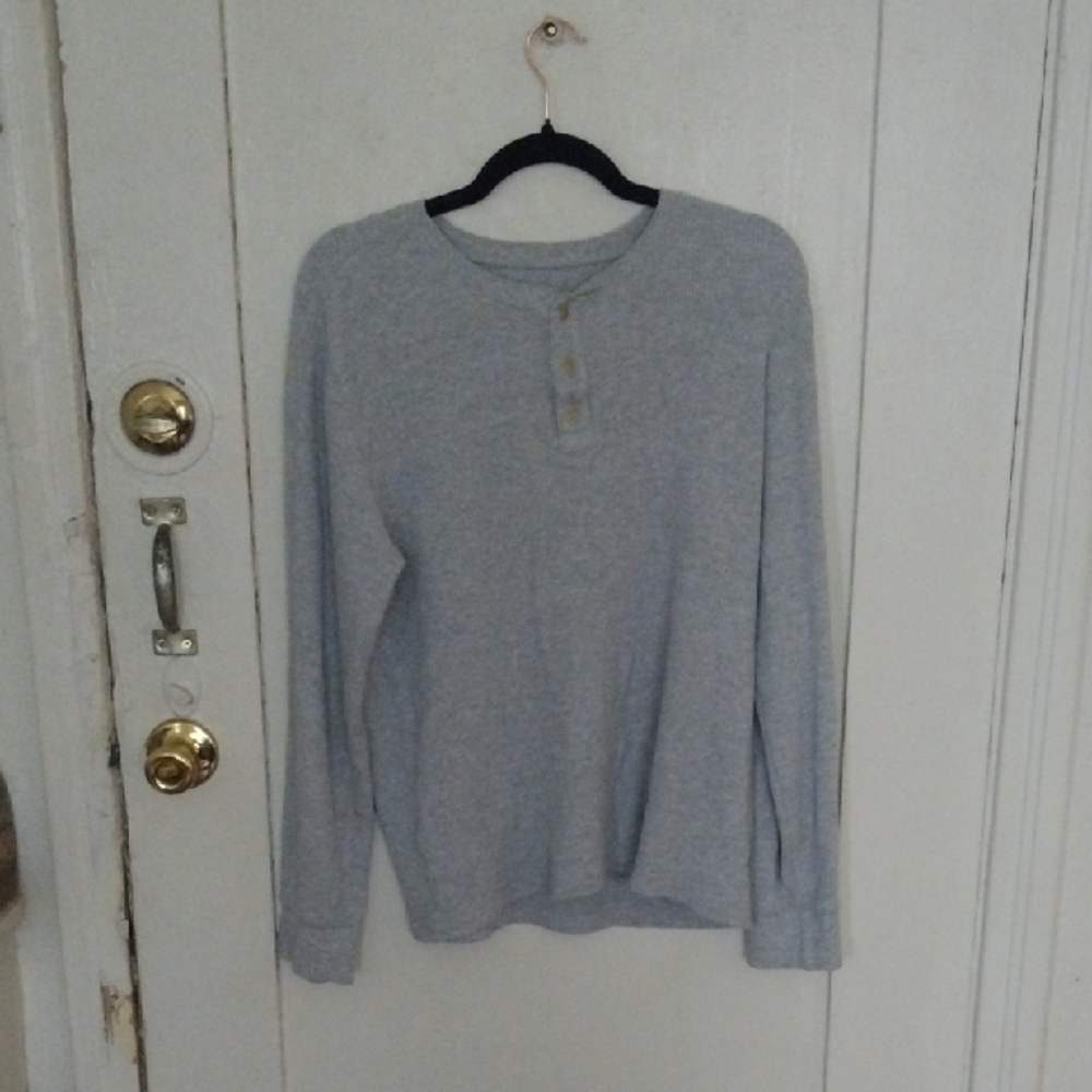 Everlane Light Gray Organic Cotton Henley